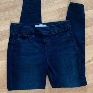 Levi Strauss Pull On Skinny Jeans